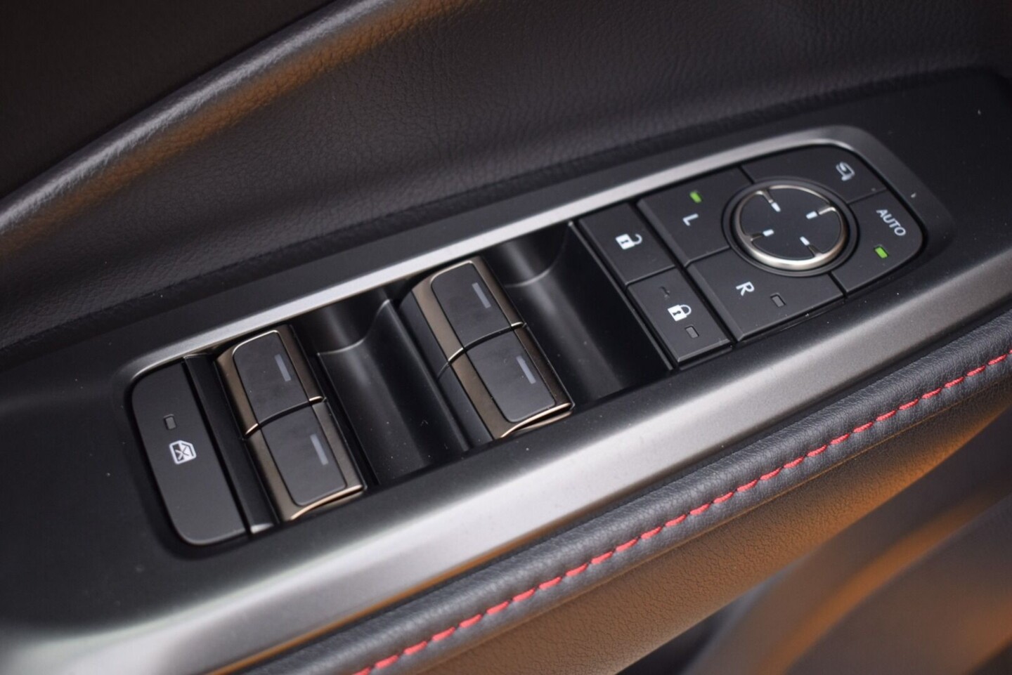 Lexus LBX