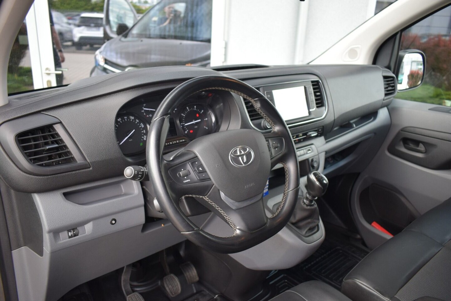 Toyota PROACE