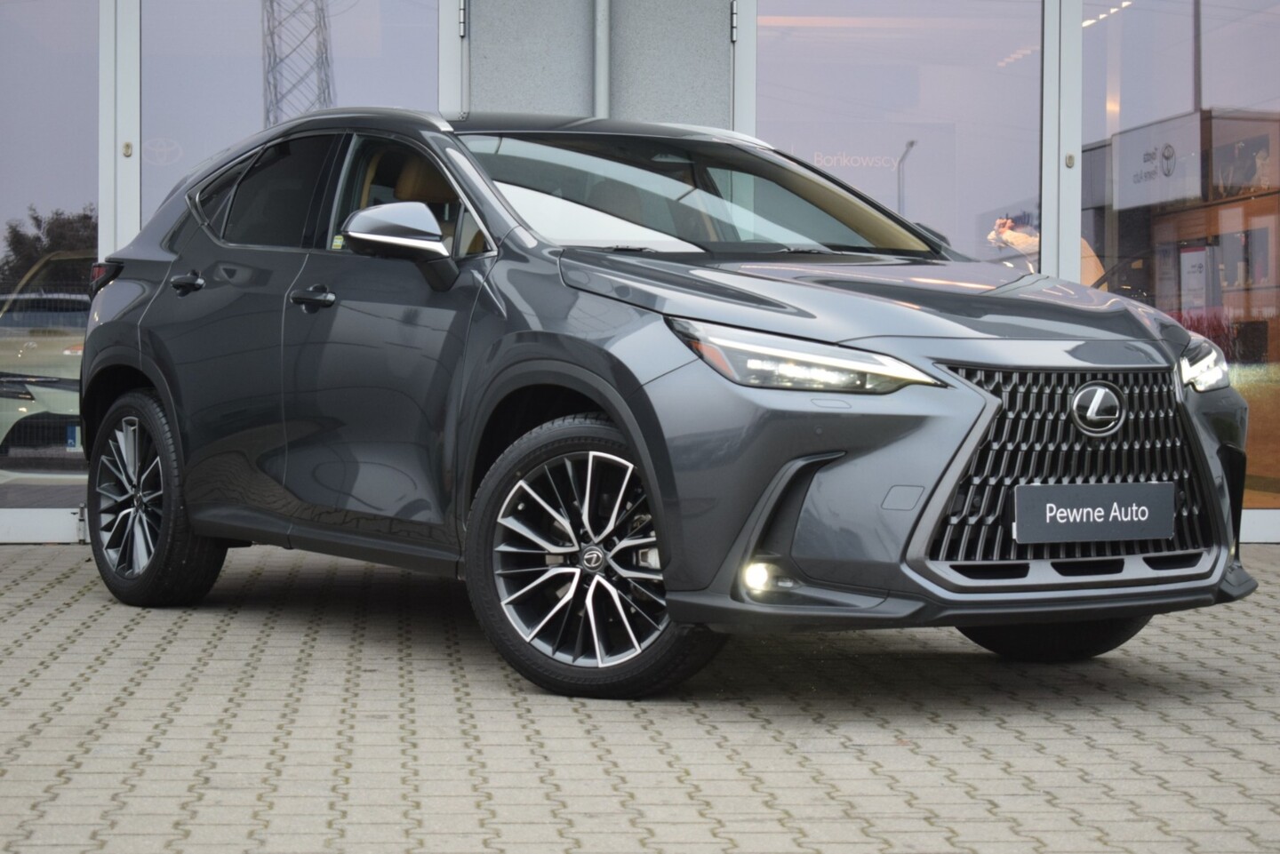Lexus NX